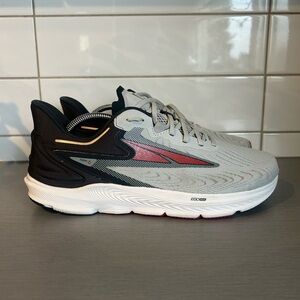 Altra Torin 6 Black and Gray Athletic Running Shoes